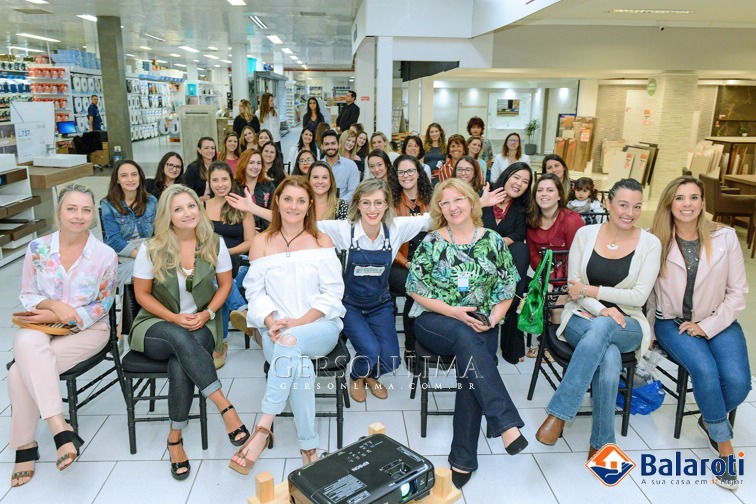 Papo café BALAROTI reúne influenciadores de arquitetura e decoração