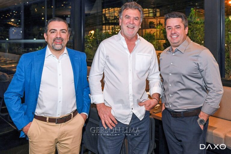 DAXO INCORPORADORA  | Jantar para imobiliárias convidadas  em Curitiba