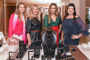 A Perfacto Batel e FD Joias promoveram Brunch beneficente, para um seleto grupo de empresárias, profissionais do décor e sociedade curitibana. Parte da renda será revertida ao “Projeto Luz de Curitiba”.