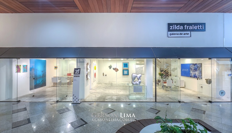 Aconteceu neste sábado, dia 18 de março, em Curitiba, a exposição “Interconexões: Cores, Formas e Texturas” com obras dos artistas selecionados pela Galeria Zilda Fraletti para estar em seu estande na SP-Arte 2023, maior evento de arte do Brasil, que será realizado entre 29 de março a 2 de abril no Pavilhão da Bienal, em São Paulo.