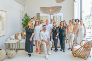 A Rafinatto, uma marca com mais de duas décadas de sólida atuação no mercado de mobiliário externo, tem o prazer de anunciar o evento de apresentação de sua mais recente coleção, intitulada Duomo, desenvolvida em colaboração com o renomado designer Jorge Elmor.