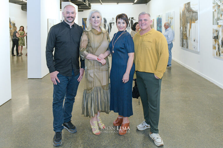 Ana Serafin | Exposição “Eu Quero Ser o Mar”