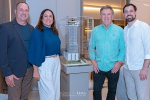 Vici apresenta ao público curitibano investimentos imobiliários que passam de R$ 300 milhões em SC. Anúncio foi feito durante encontro mensal da Confraria Imobiliária de Curitiba