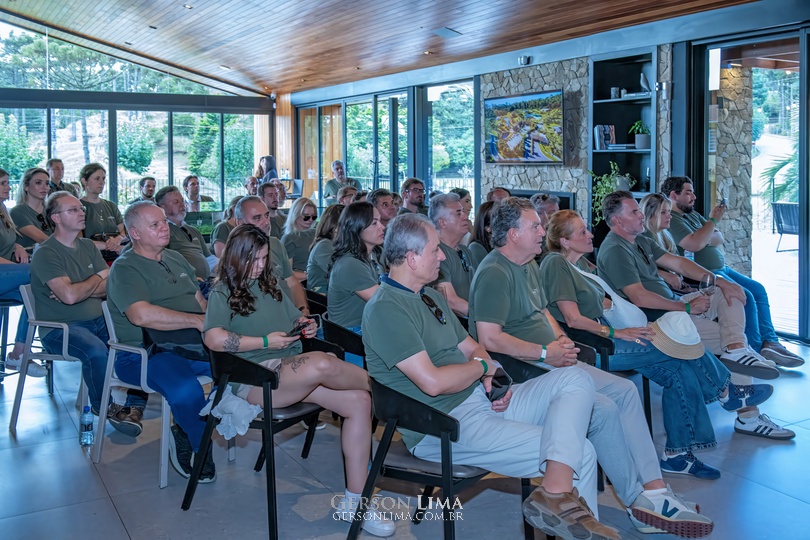 corretores-curitiba-alto-padrao-campo-alegre-sc-072