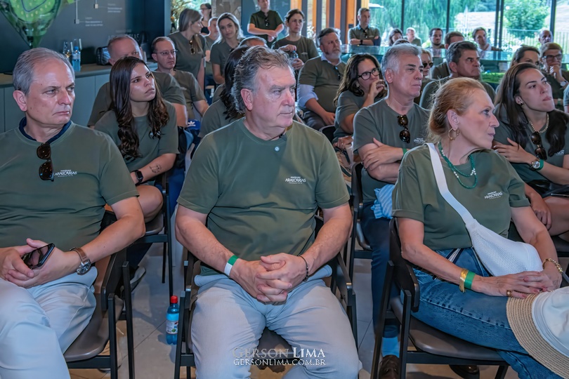 corretores-curitiba-alto-padrao-campo-alegre-sc-077