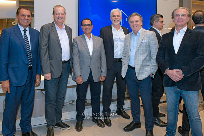 CONFRARIA IMOBILIARIA CURITIBA 002