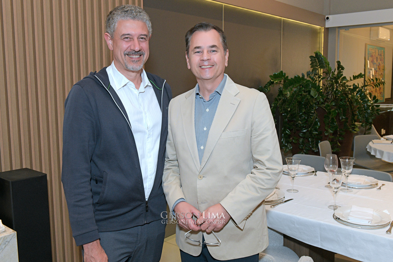 CONFRARIA IMOBILIARIA CURITIBA 073