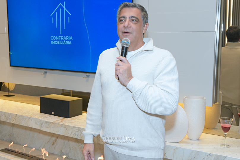 CONFRARIA IMOBILIÁRIA CURITIBA 116