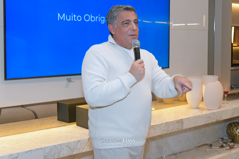 CONFRARIA IMOBILIÁRIA CURITIBA 123