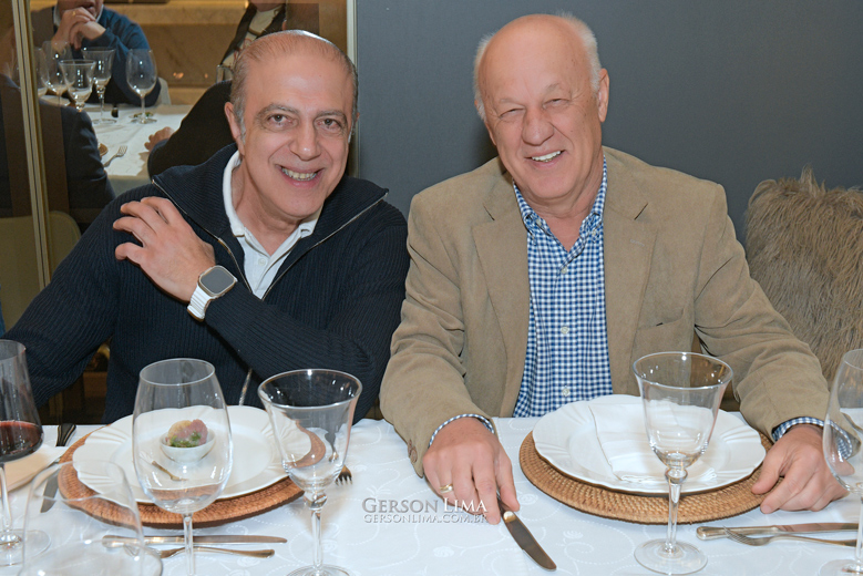 CONFRARIA IMOBILIÁRIA CURITIBA 126