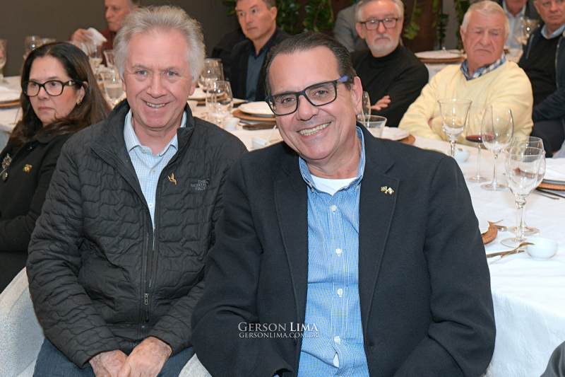 CONFRARIA IMOBILIÁRIA CURITIBA 128