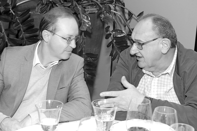 CONFRARIA IMOBILIÁRIA CURITIBA 161