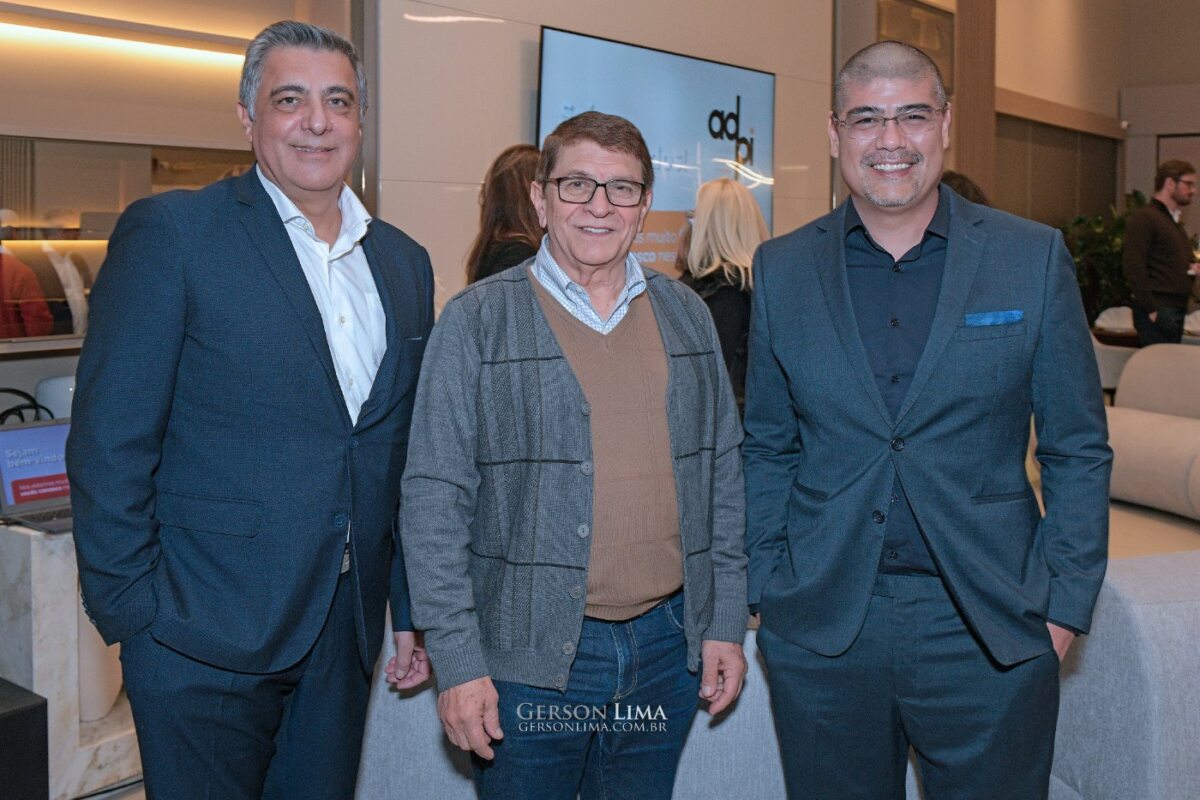 ADPI PR celebra 15 anos com homenagem aos sócios fundadores - 0420 logo