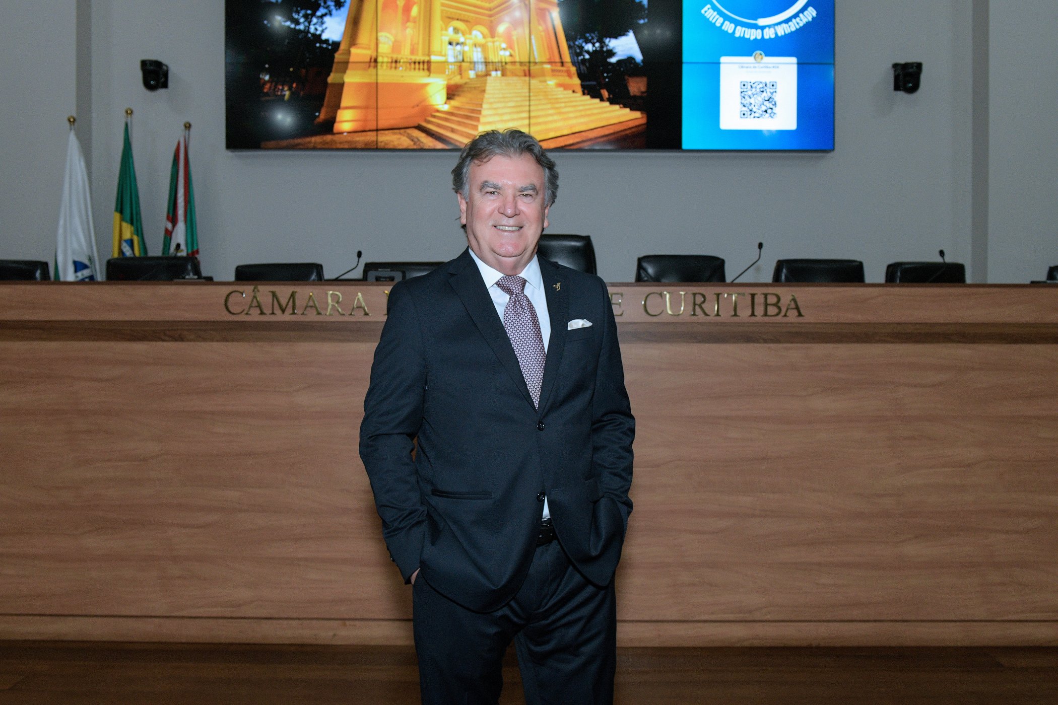 Carlos Eduardo Canto recebe título de Cidadão Honorário de Curitiba